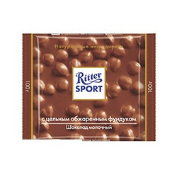Шоколад Ritter Sport молочный с цельным лесным орехом (100г)